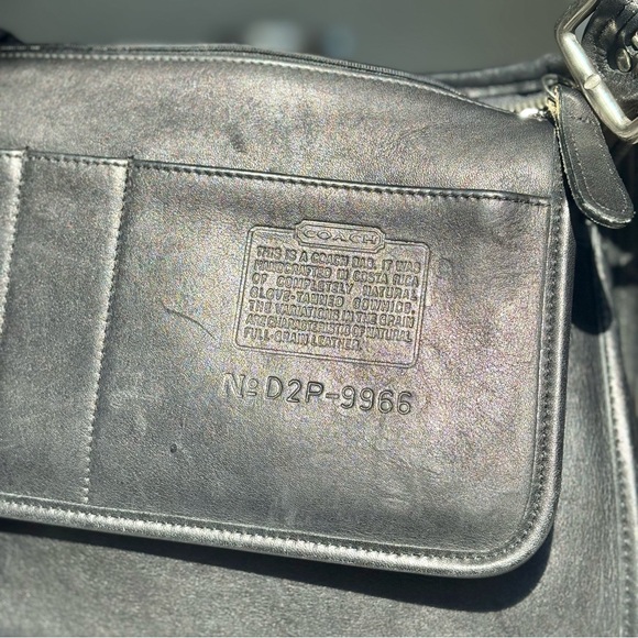 Vintage Coach Legacy Zip Bag 9966 - Picture 13 of 16